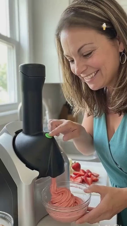 Automatic Fruit Ice Cream Maker – 100% Pure Fruit Soft Serve in 60 Seconds, No Added Sugar